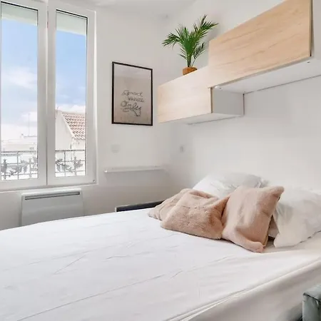 Studette 4 Calme Et Lumineux, Entierement Equipee Apartamento